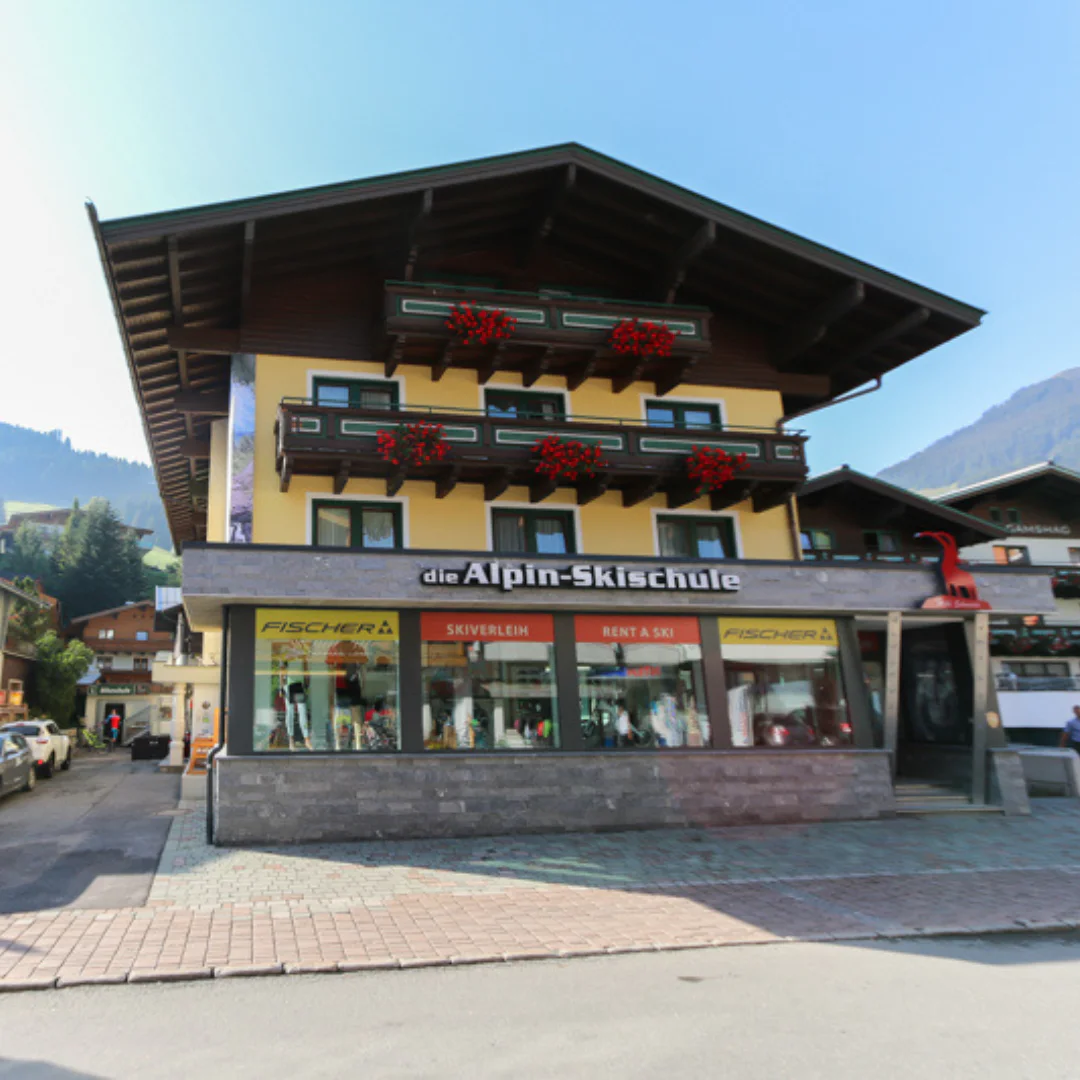 Hotel Heli's i Hinterglem. Thinggaards egne hoteller
