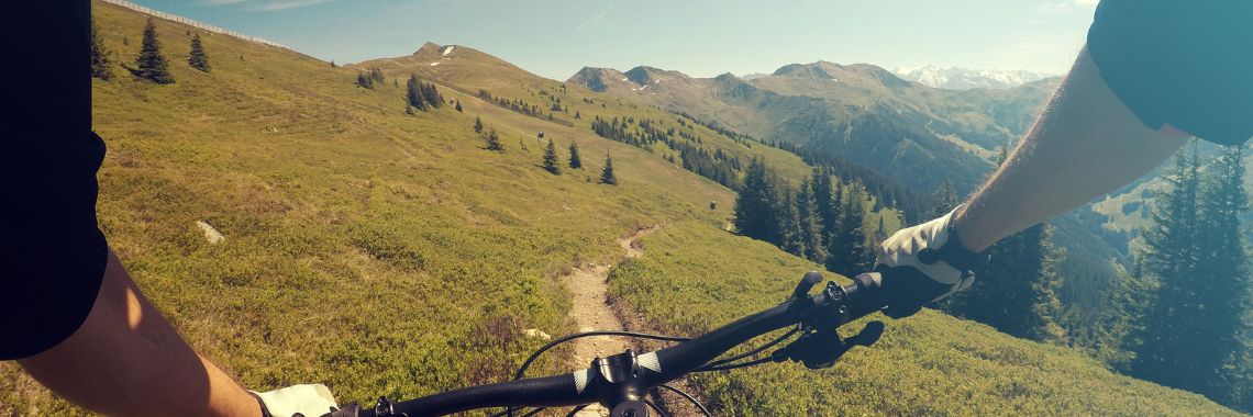 Sommarsemester i Saalbach - Mountainbike-spår