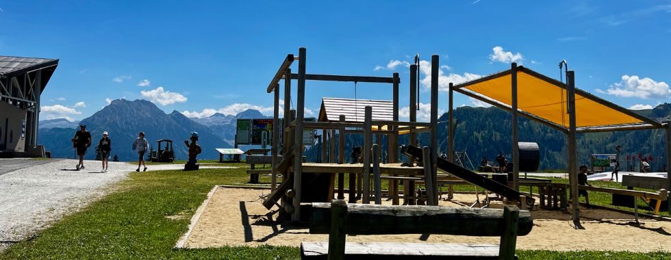Sommerferie i Wagrain - legeplads på toppen af Grafenberg