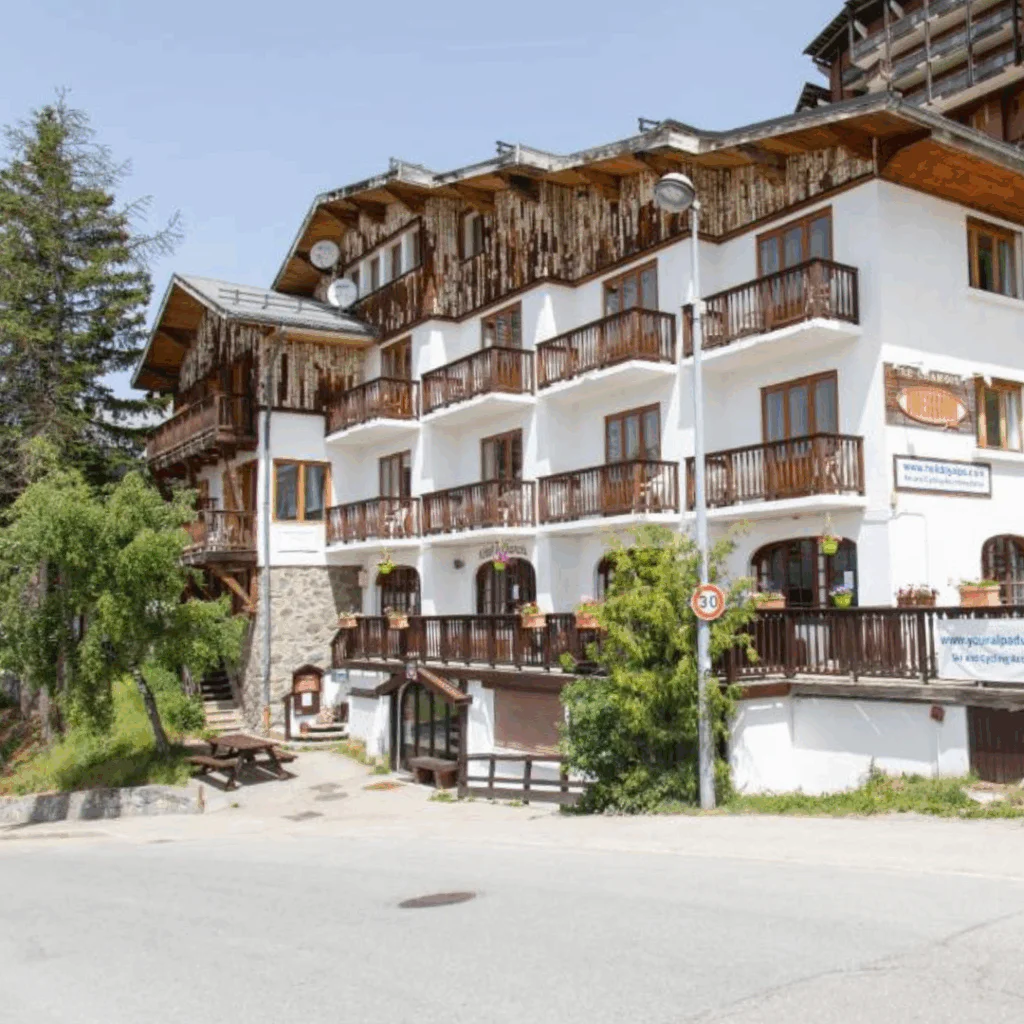 Hotel Le Chamois sommerferie i Alpe d'Huez