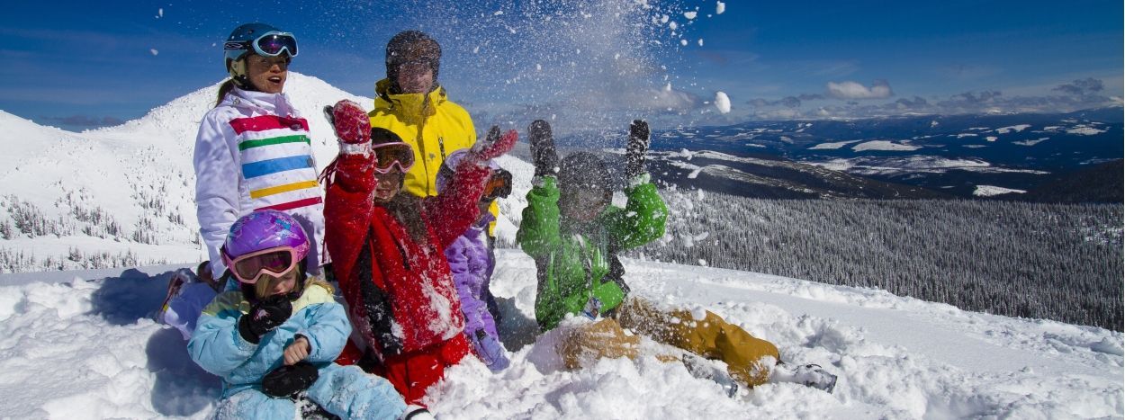 Skidsemester för familjen i Westendorf